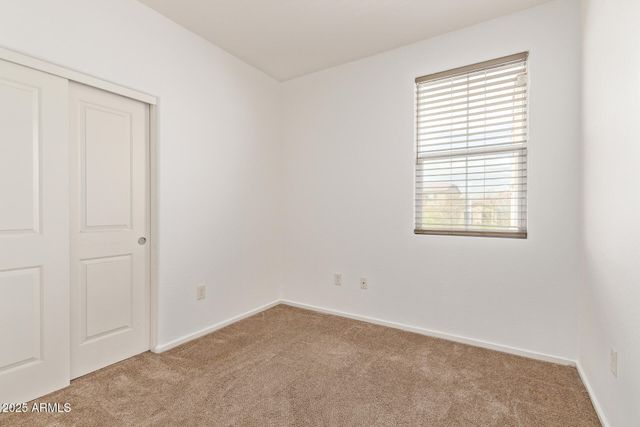 2323 E HUNTINGTON Drive, Phoenix, AZ 85040