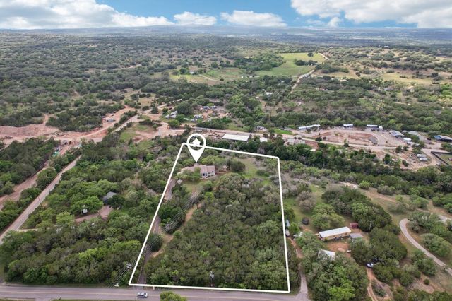 126 County Road 420 RD, Spicewood, TX 78669