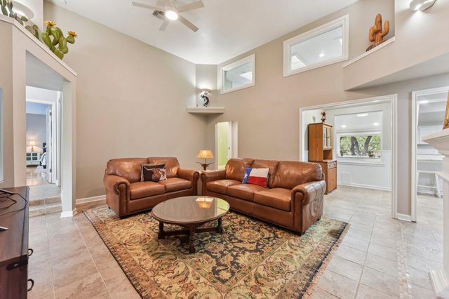 126 County Road 420 RD, Spicewood, TX 78669