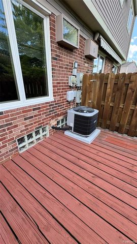 20014 Great Oaks Circle 402, Clinton Township, MI 48036