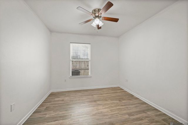 13551 Rose Dr, Walker, LA 70785