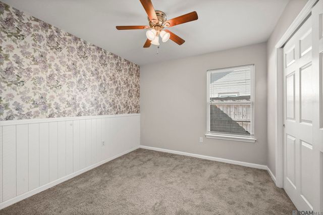 13551 Rose Dr, Walker, LA 70785