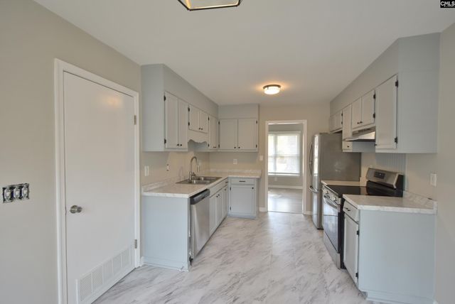 220 N CHATEAU Drive, Columbia, SC 29223