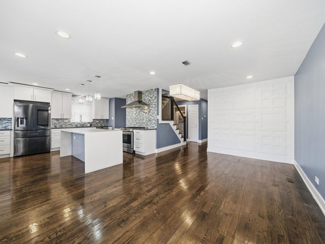 10618 Mason Avenue, Chicago Ridge, IL 60415