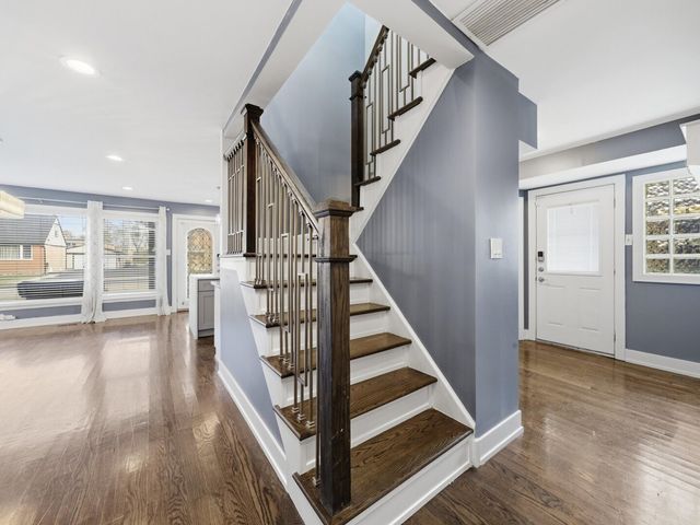 10618 Mason Avenue, Chicago Ridge, IL 60415