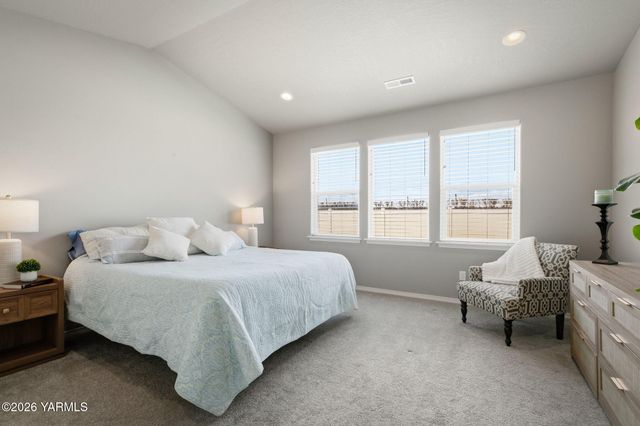 6111 Ian Ave, Yakima, WA 98903