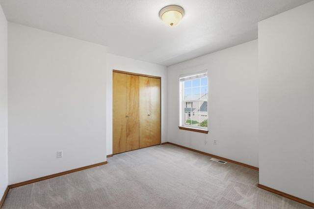 5210 S Stone Ln, Spokane, WA 99223
