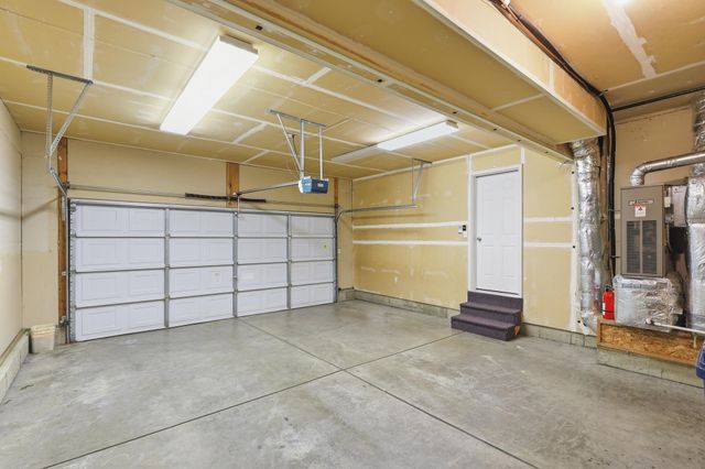 5210 S Stone Ln, Spokane, WA 99223