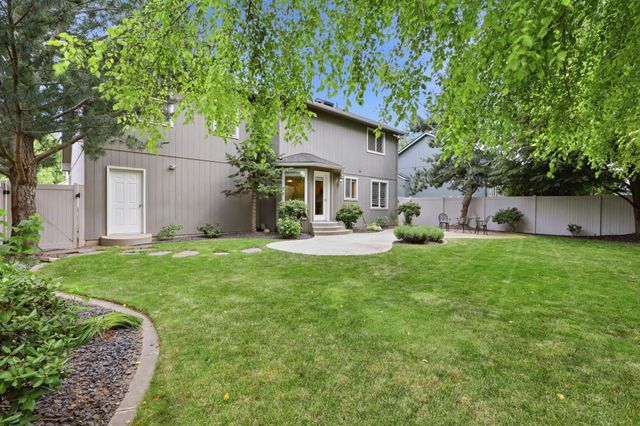 5210 S Stone Ln, Spokane, WA 99223