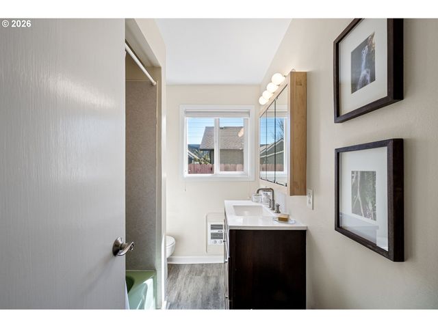 1255 TAYLOR St, Eugene, OR 97402