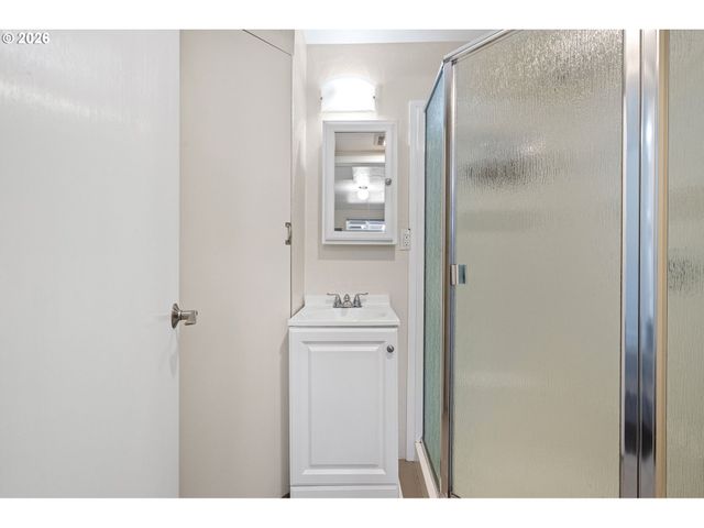 1255 TAYLOR St, Eugene, OR 97402