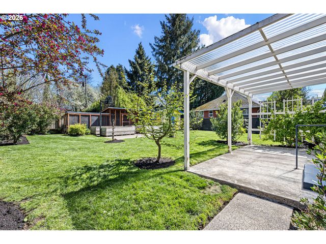 1255 TAYLOR St, Eugene, OR 97402