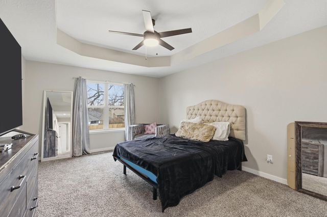 5828 S Kimbrough Avenue, Springfield, MO 65810