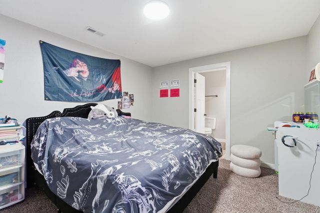 5828 S Kimbrough Avenue, Springfield, MO 65810