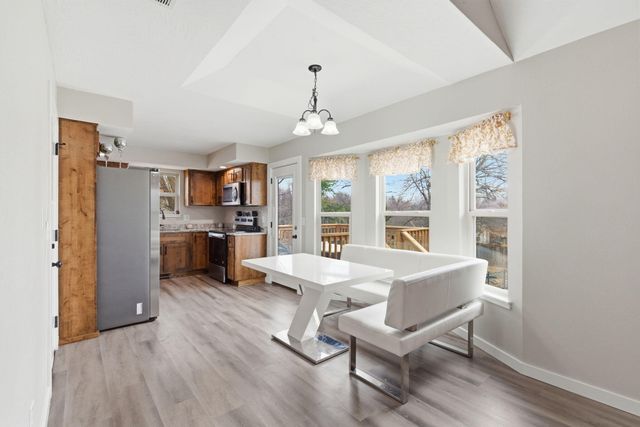 5828 S Kimbrough Avenue, Springfield, MO 65810