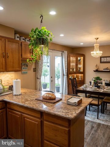 4040 DONCASTER DR, Indian Head, MD 20640