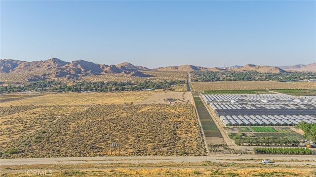 1593 Avenue R, Palmdale, CA 93591