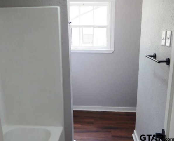 1622 W 1st, Tyler, TX 75702