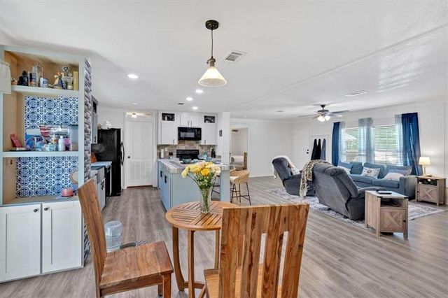 196 Whitestone Drive, Talking Rock, GA 30175