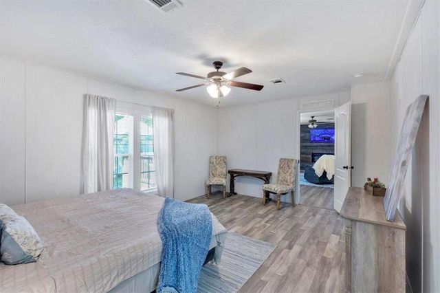 196 Whitestone Drive, Talking Rock, GA 30175