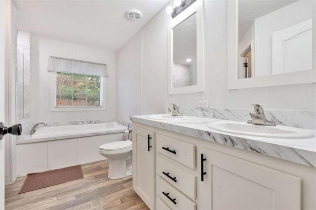 196 Whitestone Drive, Talking Rock, GA 30175