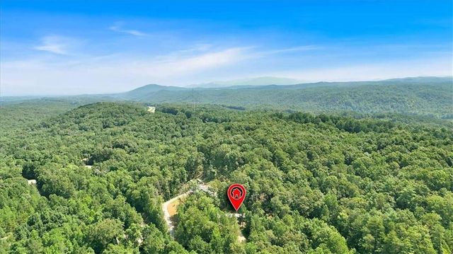 196 Whitestone Drive, Talking Rock, GA 30175