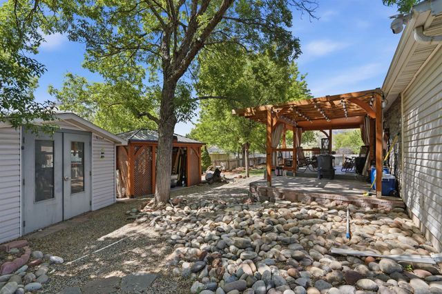47 Baker Hill Place, Parachute, CO 81635