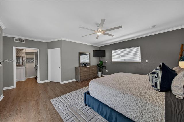 2161 NE 62nd Ct, Fort Lauderdale, FL 33308