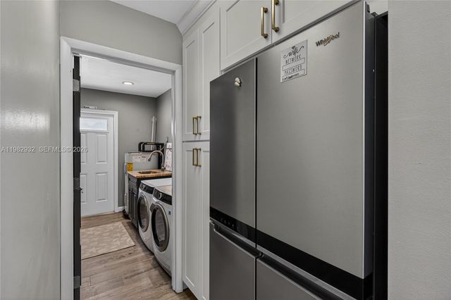 2161 NE 62nd Ct, Fort Lauderdale, FL 33308