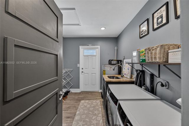 2161 NE 62nd Ct, Fort Lauderdale, FL 33308