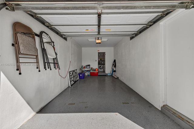 2161 NE 62nd Ct, Fort Lauderdale, FL 33308