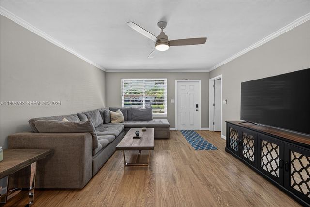 2161 NE 62nd Ct, Fort Lauderdale, FL 33308