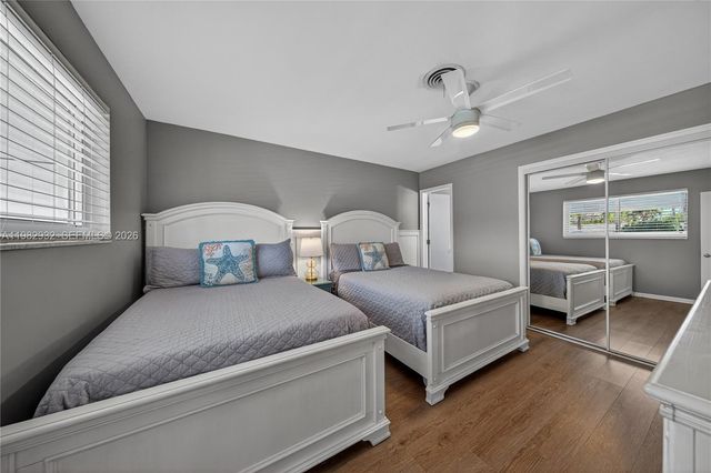 2161 NE 62nd Ct, Fort Lauderdale, FL 33308