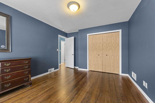 5347 Morgan Avenue N, Brooklyn Center, MN 55430