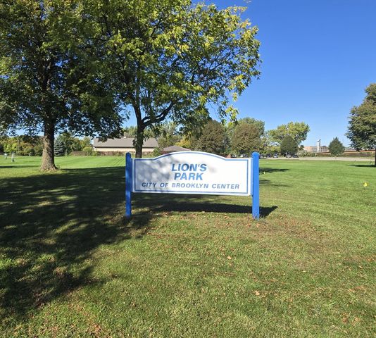 5347 Morgan Avenue N, Brooklyn Center, MN 55430