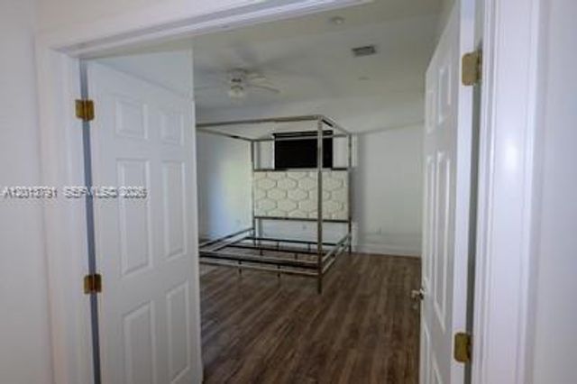 5743 SW 18th St, West Park, FL 33023