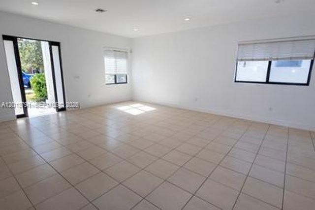 5743 SW 18th St, West Park, FL 33023