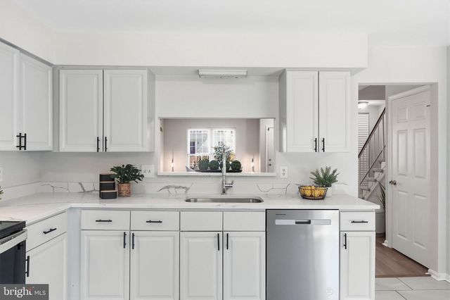7822 BROOKVIEW CT, Manassas, VA 20109