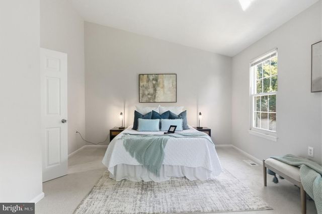 7822 BROOKVIEW CT, Manassas, VA 20109