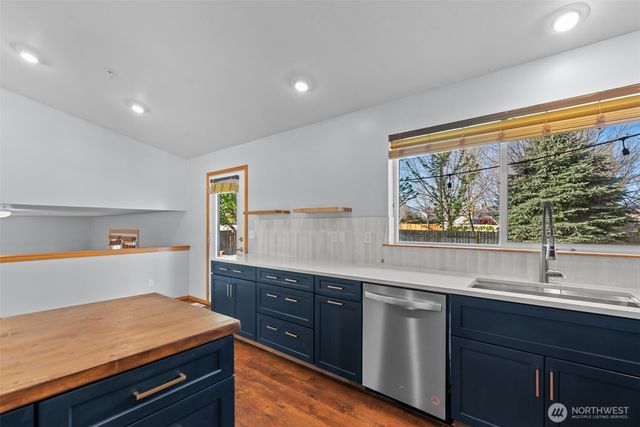 2589 Aviation Drive, East Wenatchee, WA 98802