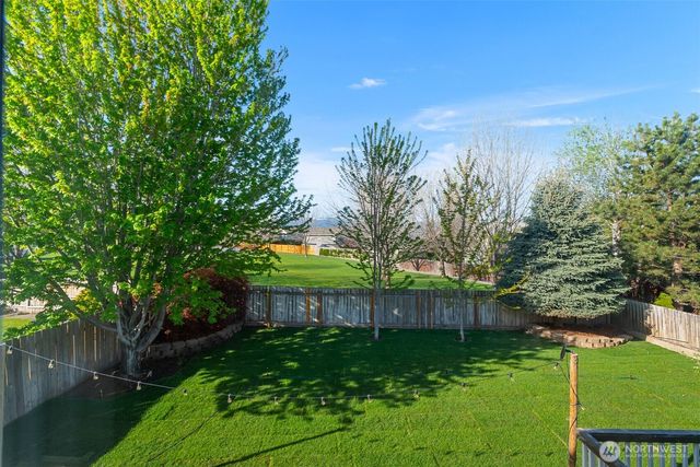 2589 Aviation Drive, East Wenatchee, WA 98802