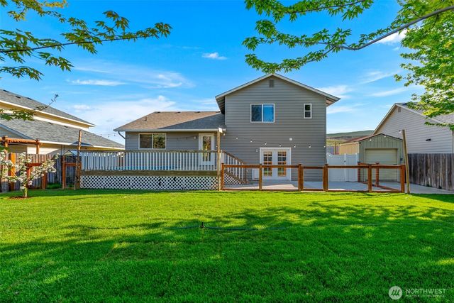 2589 Aviation Drive, East Wenatchee, WA 98802