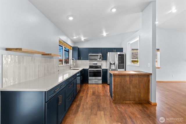 2589 Aviation Drive, East Wenatchee, WA 98802