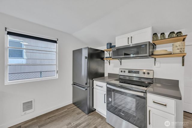 6004 S Lawrence Street, Tacoma, WA 98409