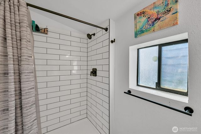 6004 S Lawrence Street, Tacoma, WA 98409