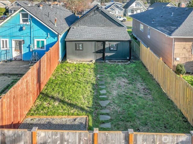 6004 S Lawrence Street, Tacoma, WA 98409