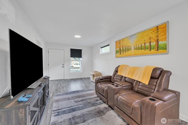 6004 S Lawrence Street, Tacoma, WA 98409