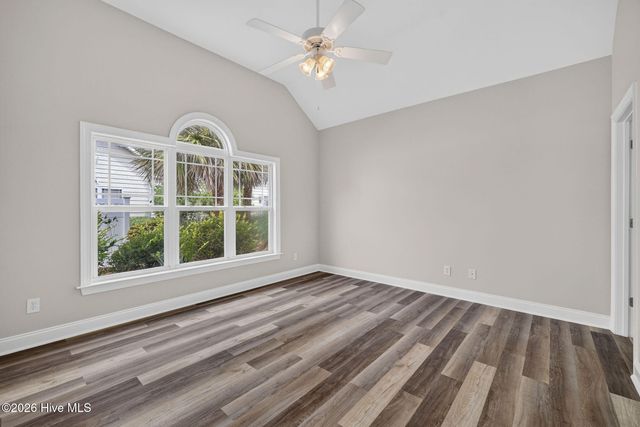 105 Phoebee Court, Hampstead, NC 28443