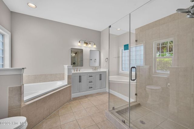 105 Phoebee Court, Hampstead, NC 28443