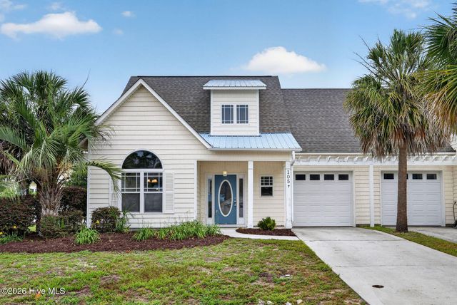 105 Phoebee Court, Hampstead, NC 28443